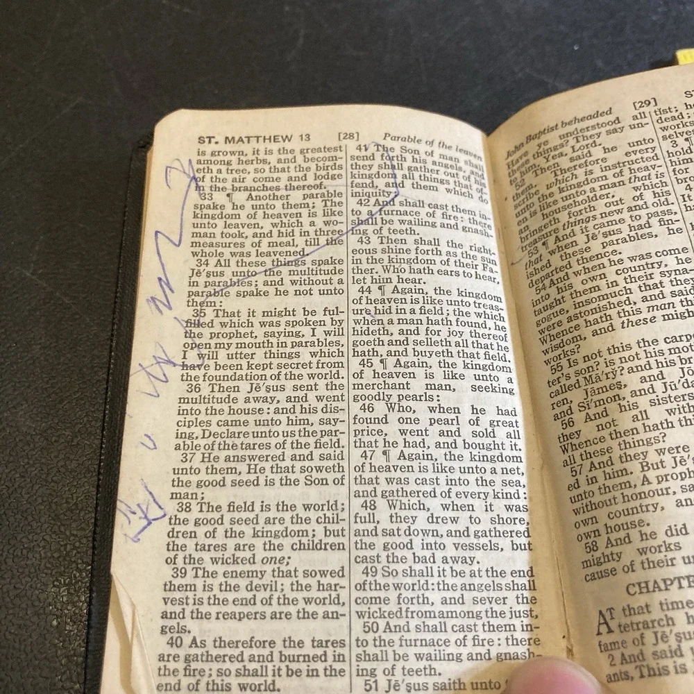 New Testament & Psalms Pocket KJV World Pronouncing Made USA‎ Pre-1944 Bonded